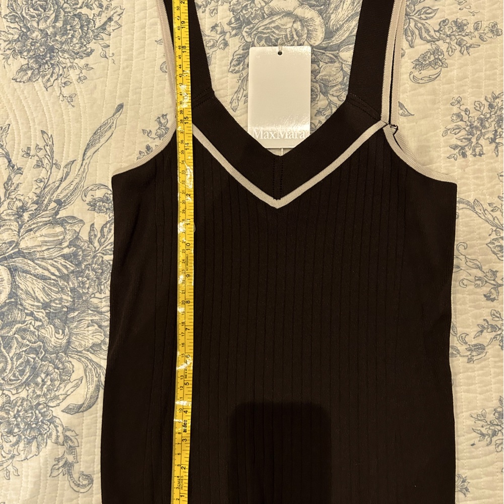 Max Mara Dark Brown Sleeveless Top - size S. Made in Italy. NWT.